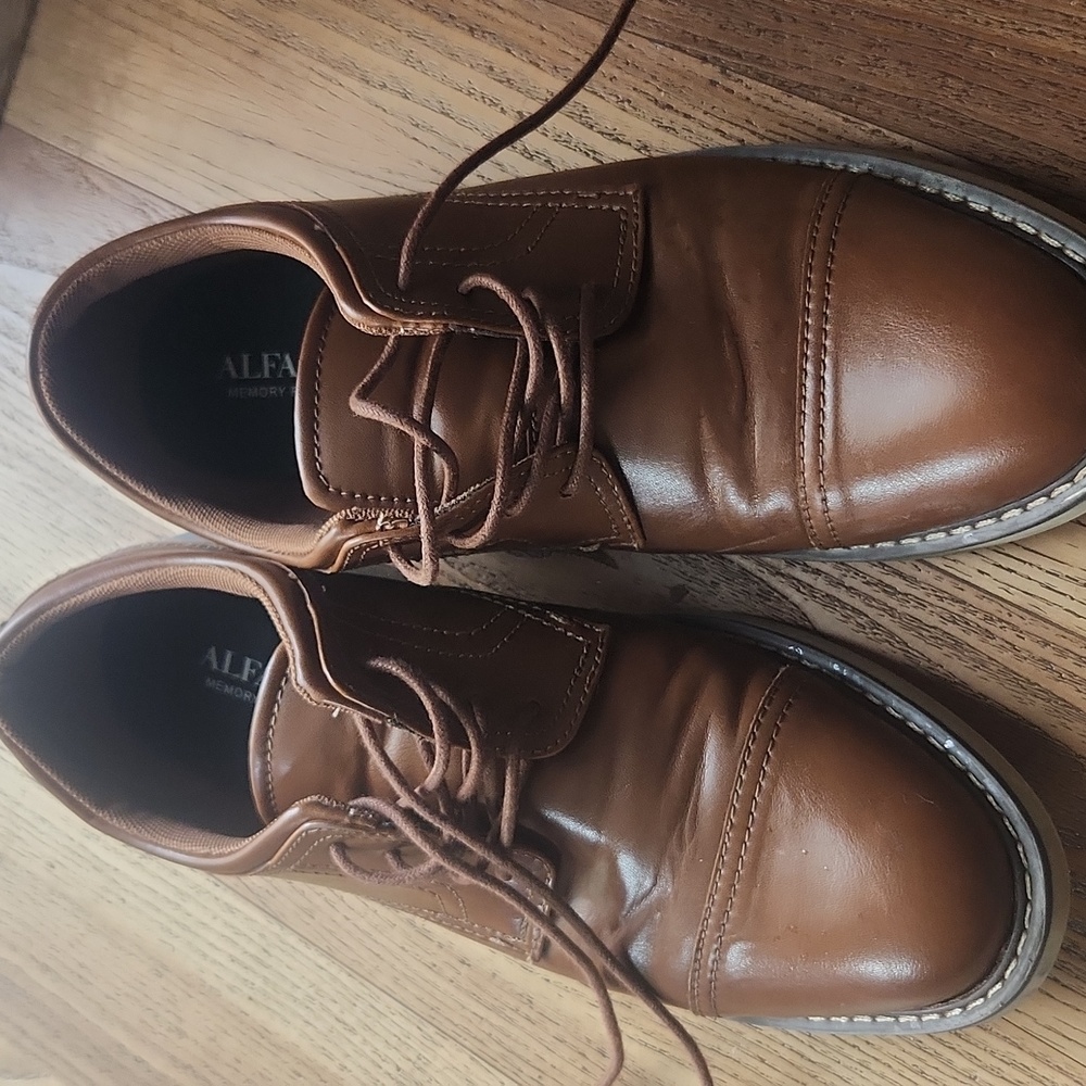 Dress casual shoes